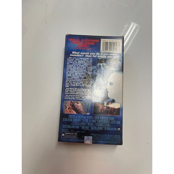 Hollow Man VHS Movie‎ Elisabeth Shue Kevin Bacon Sci-Fi Horror - Picture 2 of 5